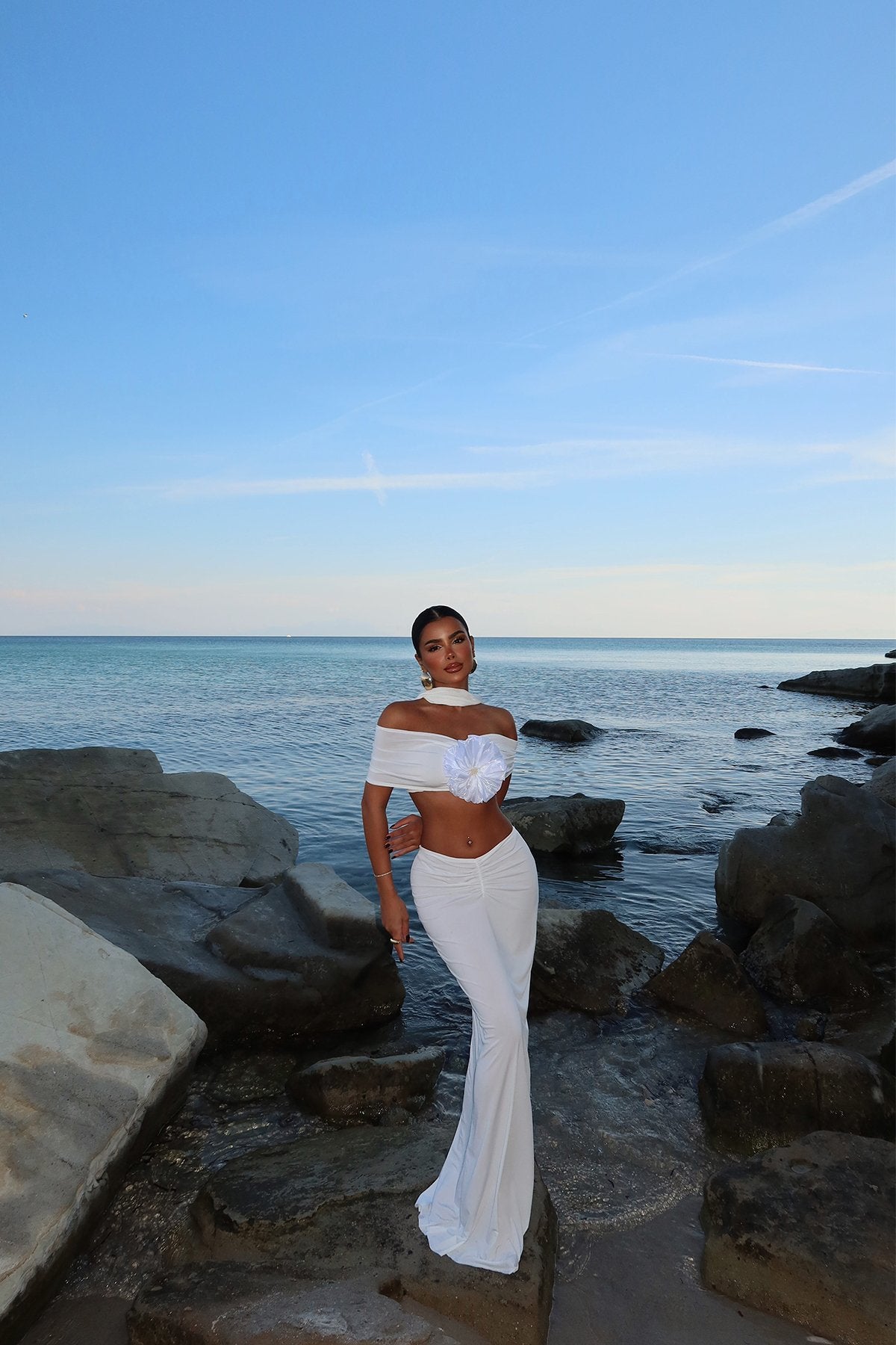 White Lotus Two Piece Suit ATE-1614