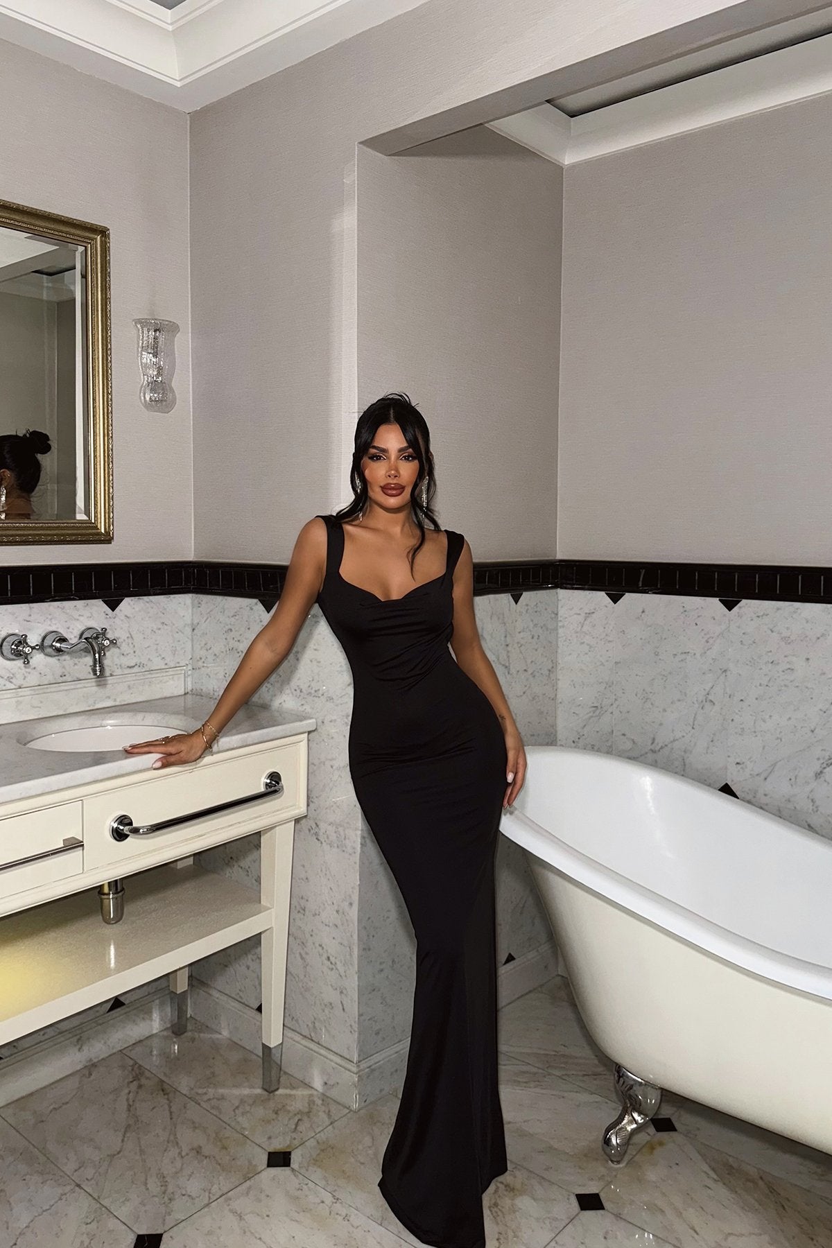 Black Liliana Back Bow Detail Dress ATE-2134