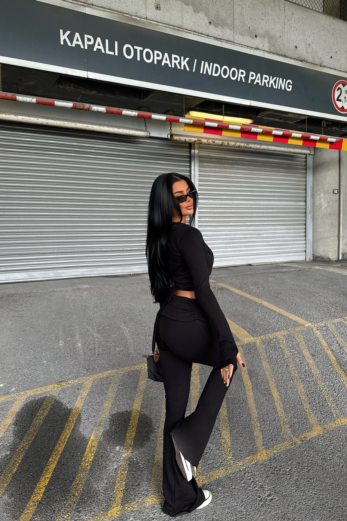 Black Jenny 3 Piece Set ATE-1904