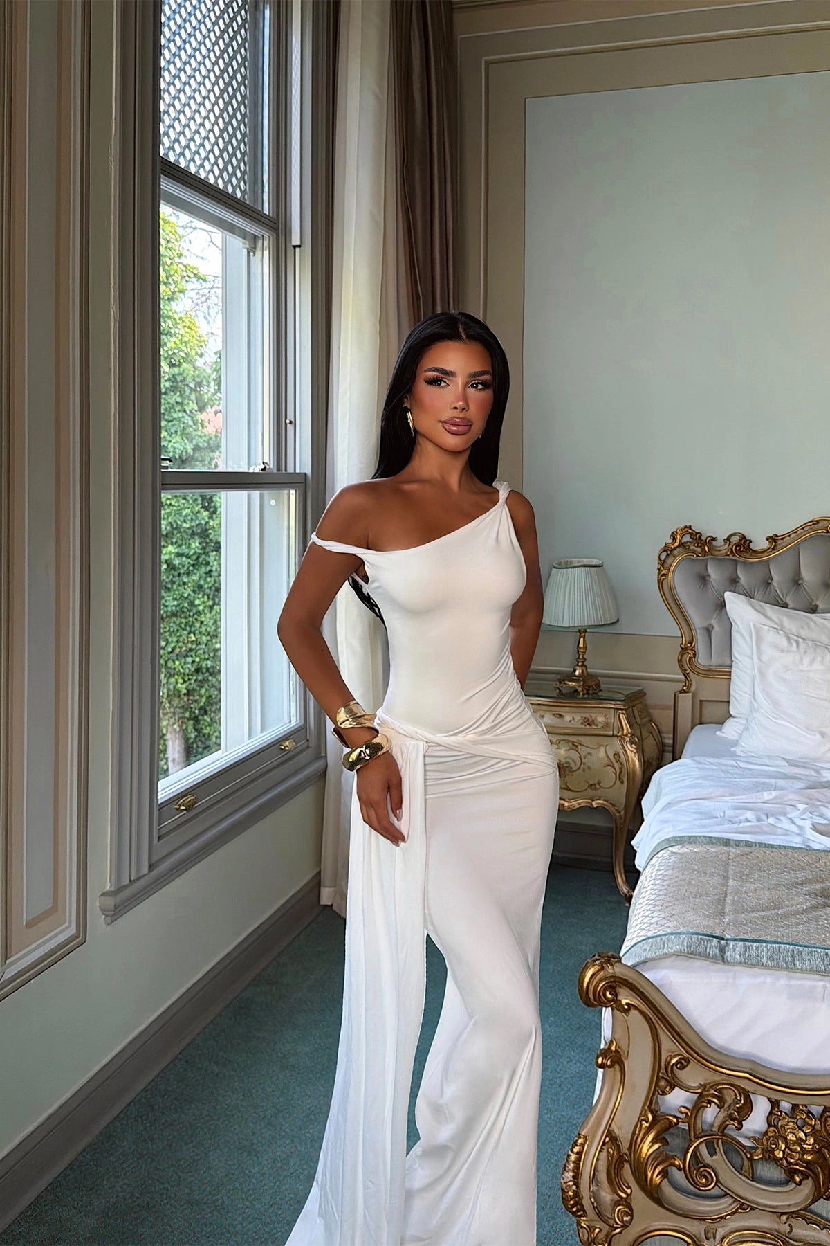White Rowen Dress (PRE-ORDER)